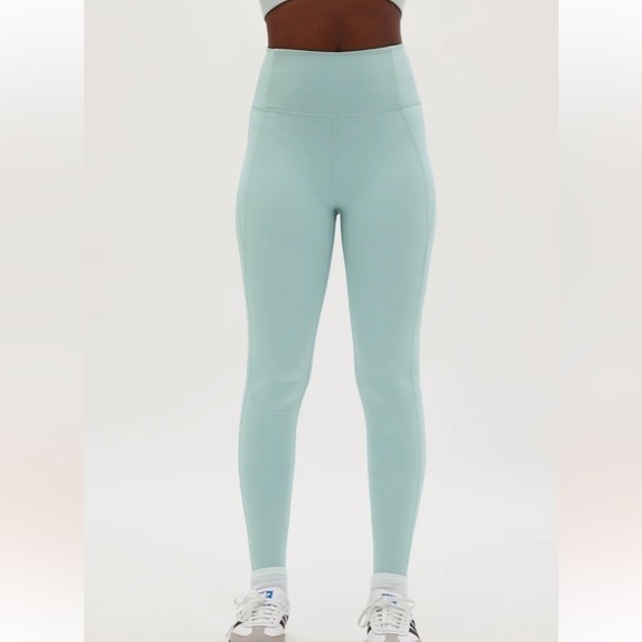 Girlfriend Collective glass mint green 7/8 leggings - Picture 2 of 5